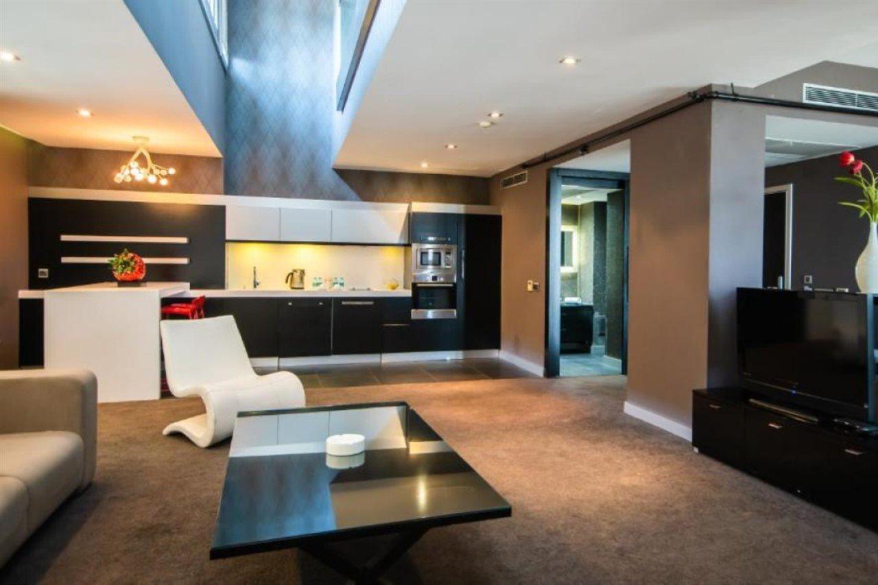Vernazza Suites Istanbul Bagian luar foto