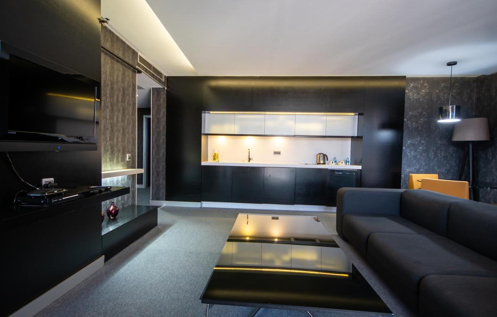 Vernazza Suites Istanbul Bagian luar foto